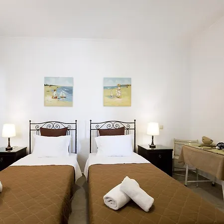 Ostria 4* Adamantas (Milos)