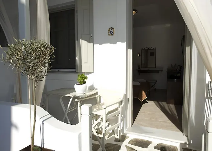 Ostria 4* Adamantas (Milos)