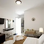 Ostria Studios 4*