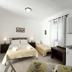 Ostria Lägenhetshotell