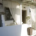 Ostria Studios 4*