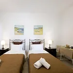 Ostria 4* Adamantas (Milos)