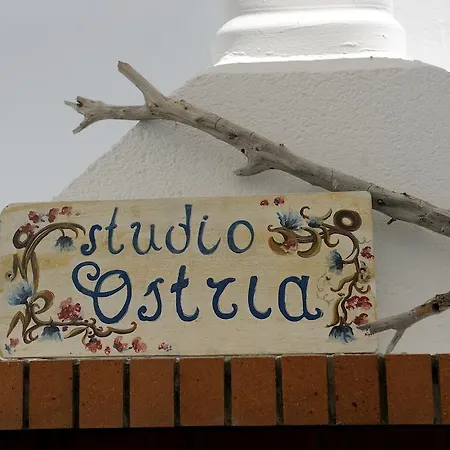 Ostria Studios Adamantas (Milos)