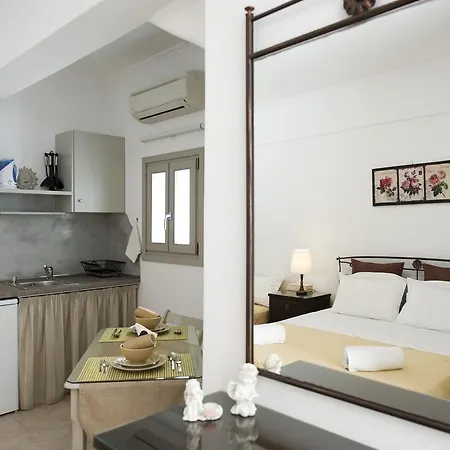 Aparthotel Ostria Studios 4*