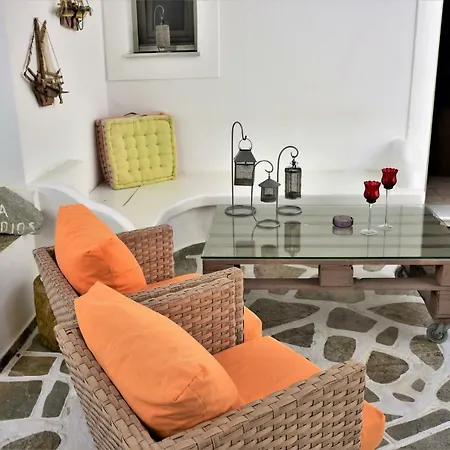 Ostria Studios Aparthotel