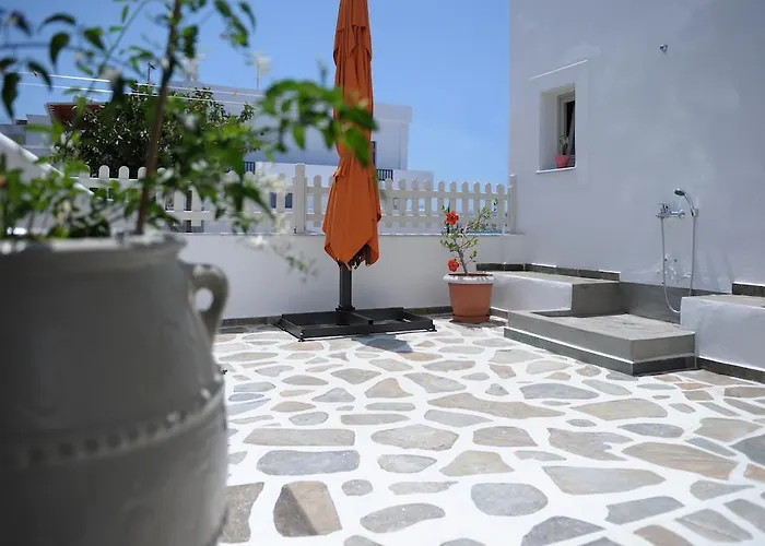 Apartahotel Ostria Adamantas (Milos)